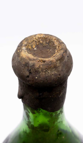 PERES CHARTREUX - Chartreuse VEP Verte 1964 , vin  de chartreuse