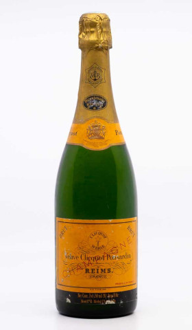 VEUVE CLICQUOT - Champagne Brut 1972 blanc, vin  de champagne